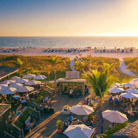 The Beachcomber St. Pete Beach Resort & Hotel Exterior photo